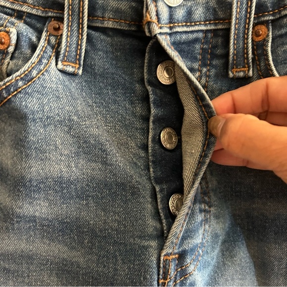 Levi’s Wedgie Skinny Jeans Size 27 Inseam 25”GUC - Picture 2 of 11
